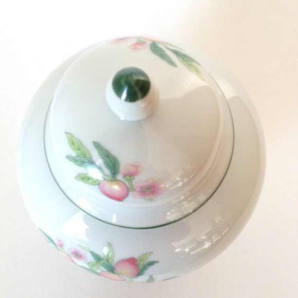 Ginger Jar Made in Japan (Capilano Vancouver Sticker) - Picture 4 of 16